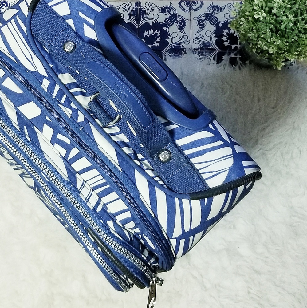 KIPLING blue and white striped carry-on bag - Picture 3 of 3